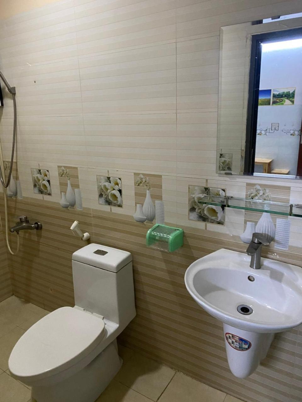 Hotel Khach San Nguyen Trung Ho Či Minovo Město Exteriér fotografie